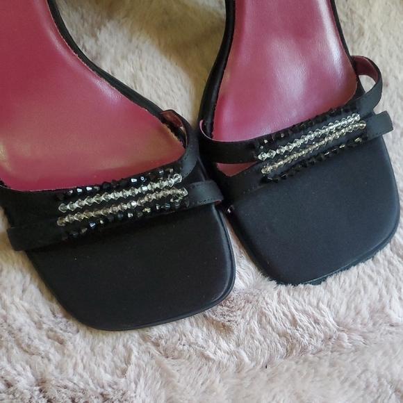 Unlisted Black Heels with Sleek Design Size 9 - Picture 3 of 10